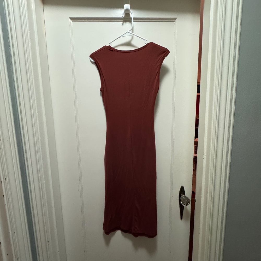 OGL MAROON DRESS - Picture 2 of 2